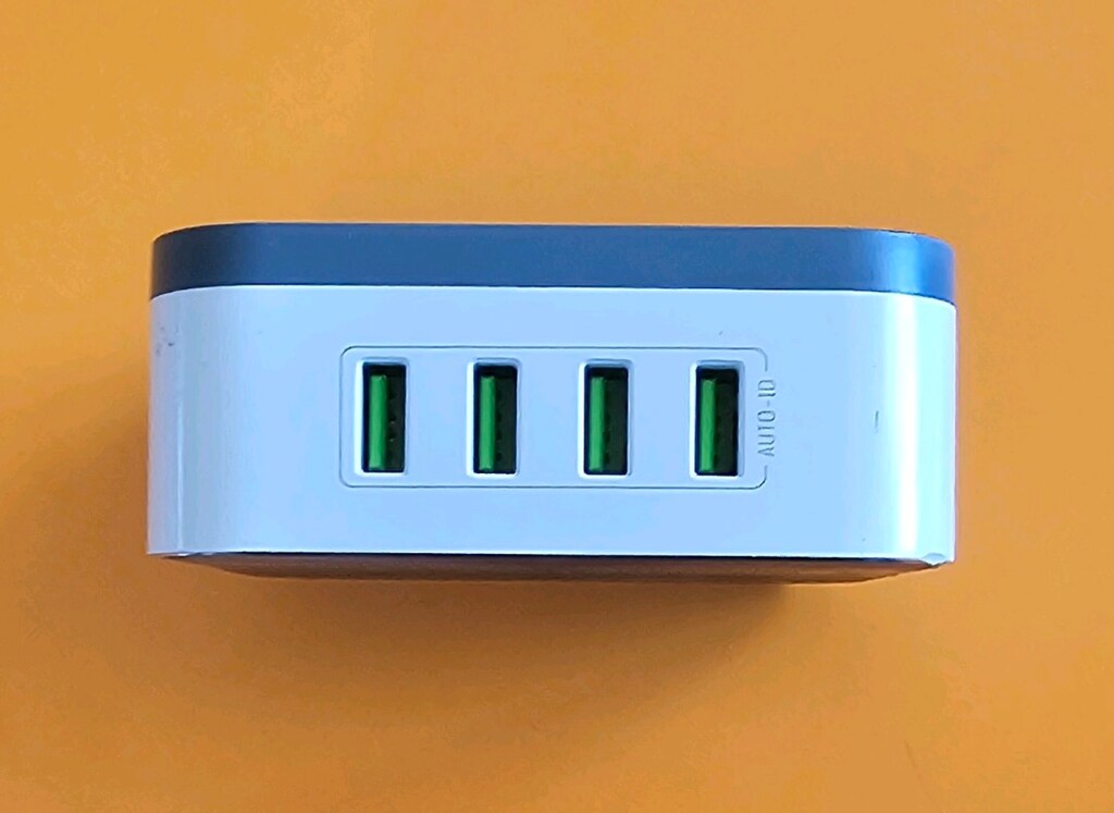 LDNIO 50W ŞARJ İSTASYONU - 2