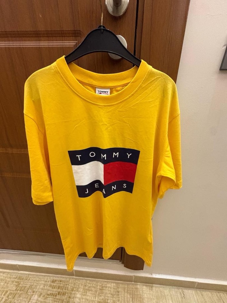 tommy hilfiger sıfır tişört