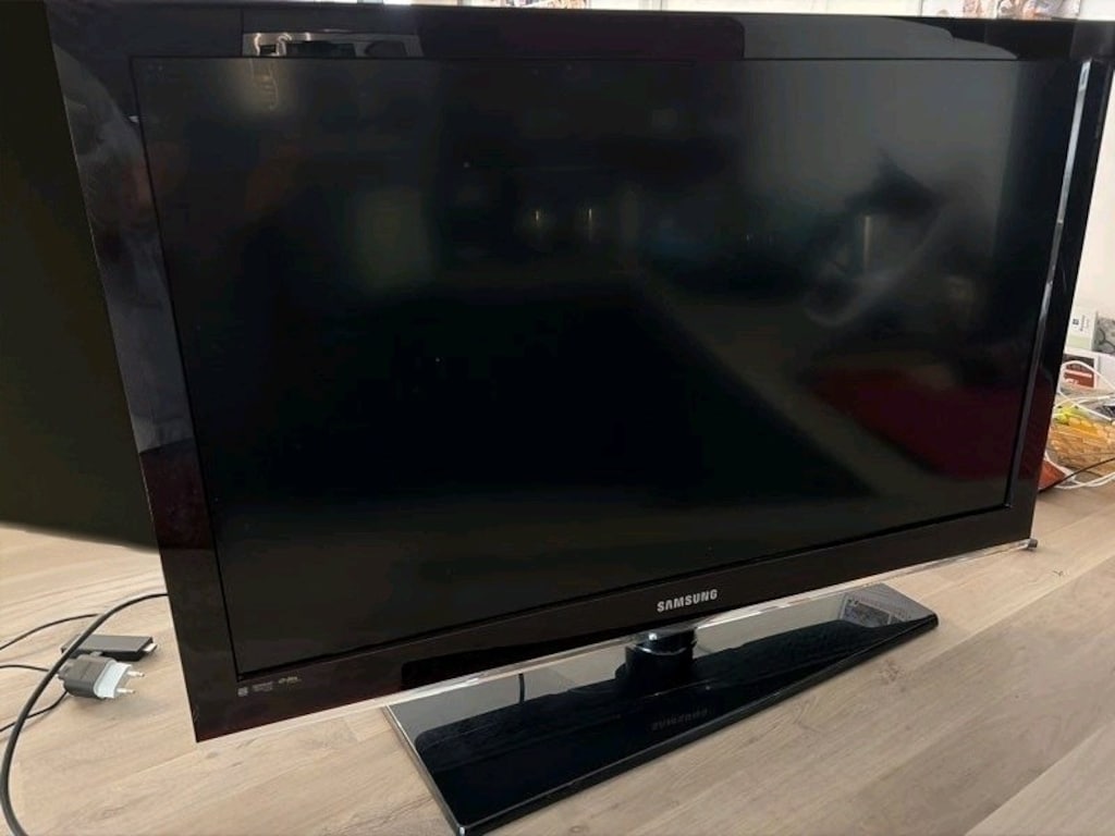 Samsung LCD Full HD TV