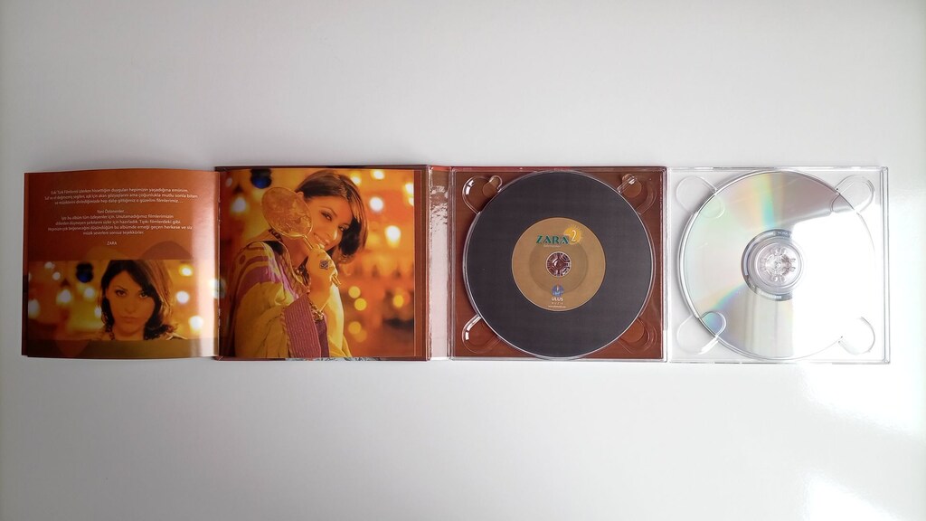 ZARA "ÖZLENENLER" ALBÜMÜ (2 CD, KULLANILMIŞ, ÇİZİKSİZ) - 3