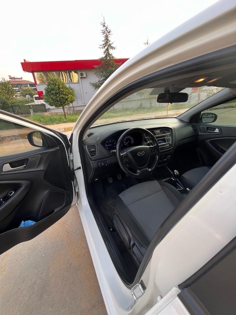 İ20 2017 Model 1.4 CRDİ Style paket - 6