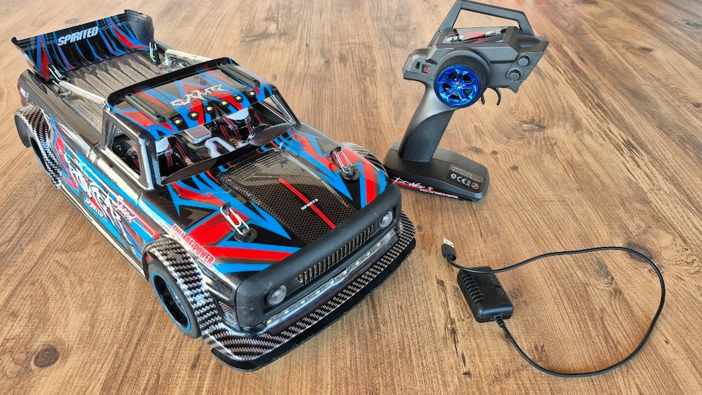 WLtoys 104072 1/10 4x4 Brushless RC Araba 60 KM/H Drift RTR