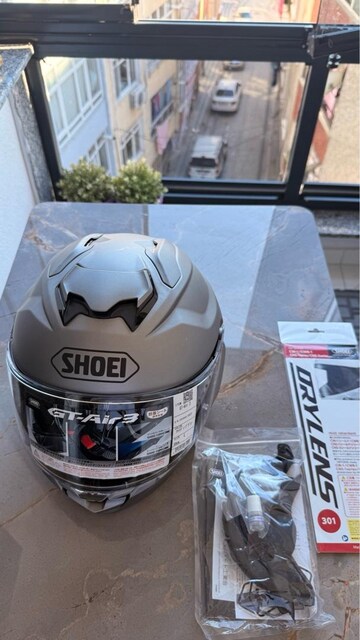 Shoei gt-air3