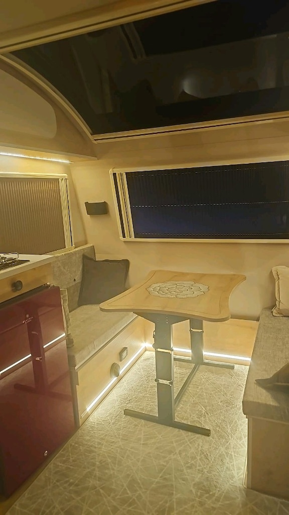 Sahibinden Temiz Çekme Karavan - 11