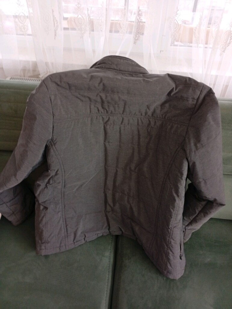 LC Waikiki marka, M, beden, içi elyaflı fermuarlı kışlık mont. - 5
