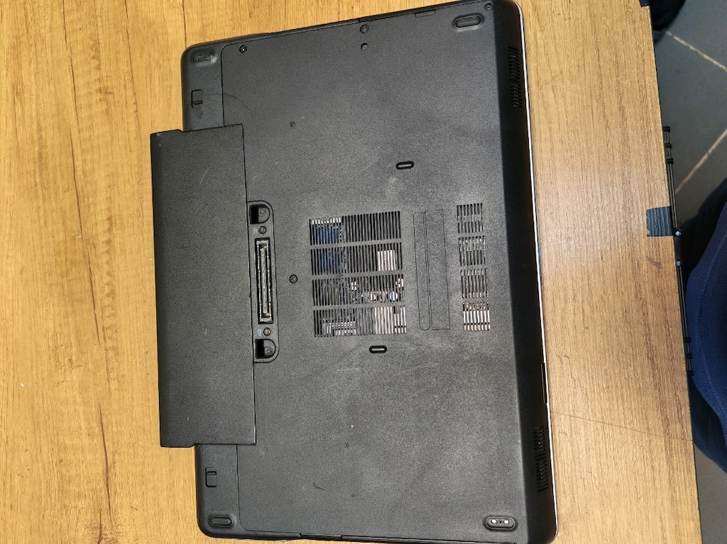Dell Latitude E6440 İntel İ5 8 Ram 120 SSD - 8