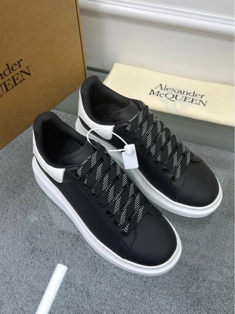 Alexander Mcqueen - 11