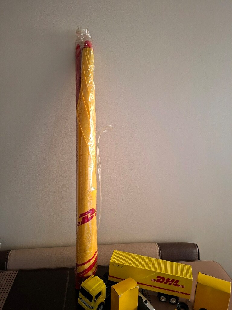 DHL Kamyon Dürbün Kupa Şemsiye Bandana Fotograf Makinası Darbuka Tef - 13