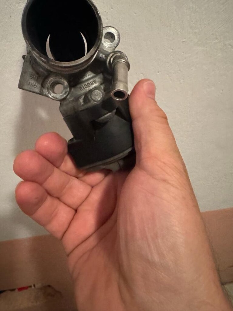 MERCEDES OM 654 motor orjinal çıkma EGR A1098852800A1 - 3