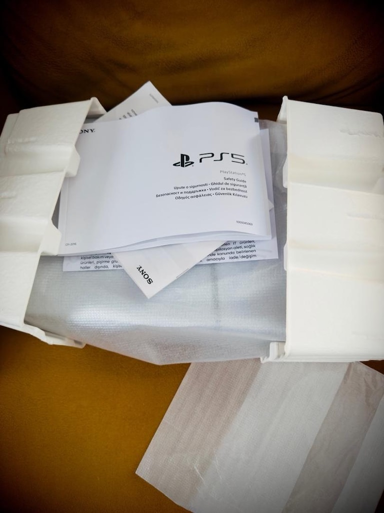PS5 Dıgital edition 1TB ( Teknosa çıkışlı garantili ) - 4
