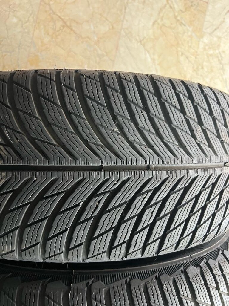 MICHELIN PİLOT ALPIN 235/45/18R vakumlu takım lastik - 2