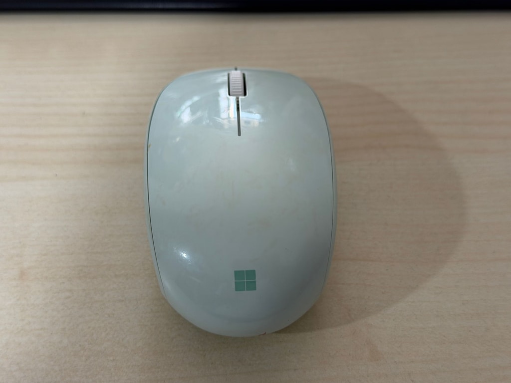Microsoft Bluetooth Mouse - 7