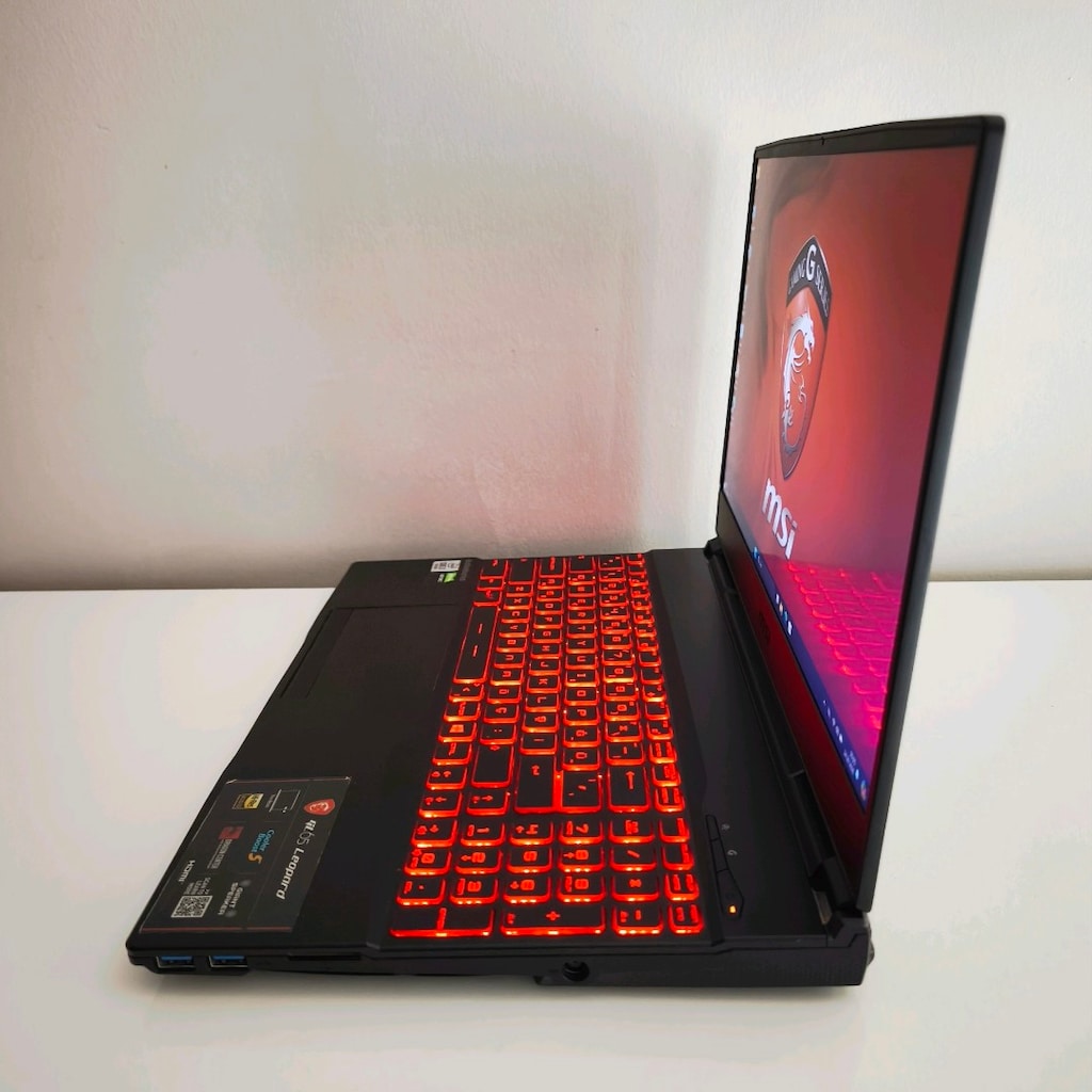 MSI / 6 GB RTX2060 / 16 RAM / 500 SSD / 120 HZ / İ7 İŞLEMCİ / GAMİNG - 3