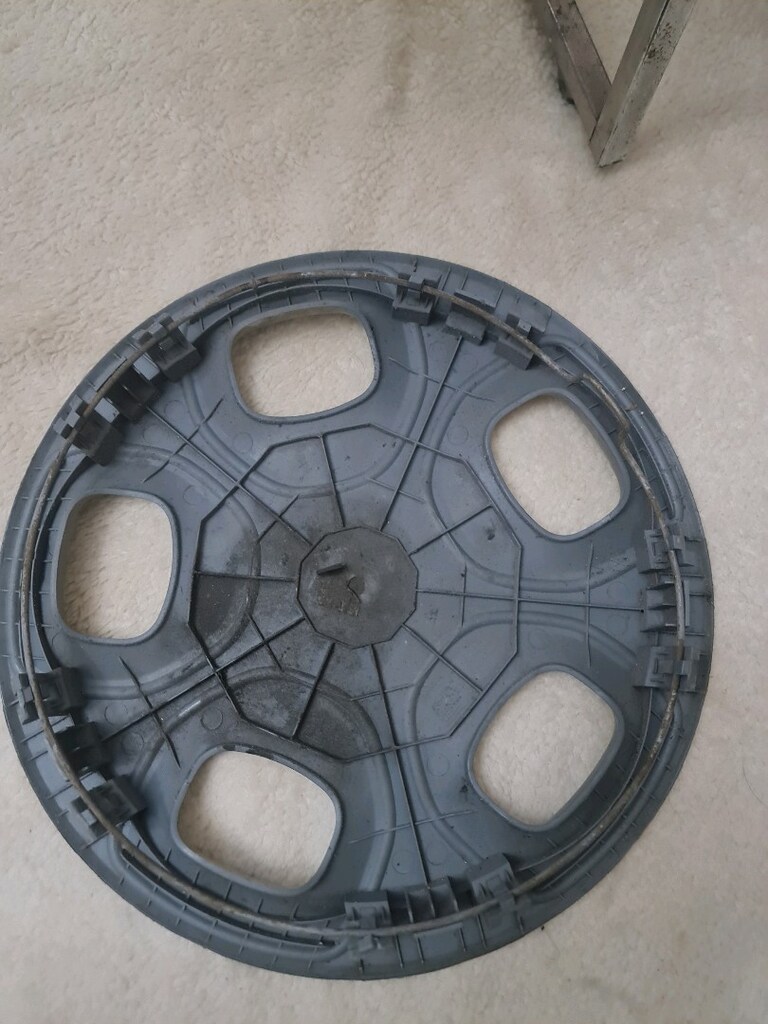 kia bongo arka teker 12 jant kapağı - 2