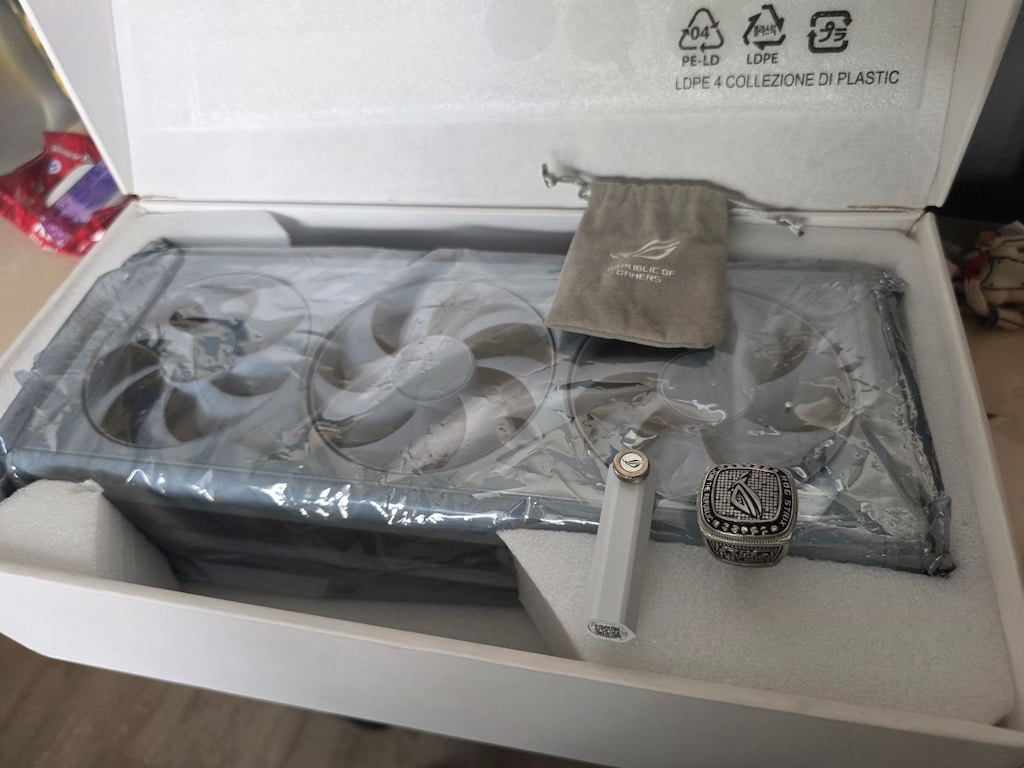 ASUS ROG STRIX GeForce RTX 4080 WHITE BEYAZ OC16GB GDDR6X 256Bit - 6