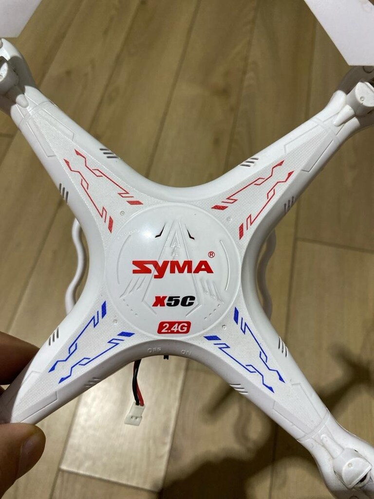 dron zyma. x5c. 2.4g dron - 2