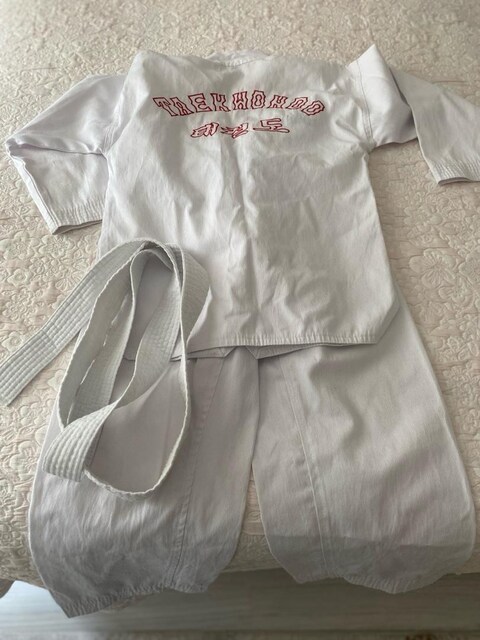Taekwondo kıyafeti