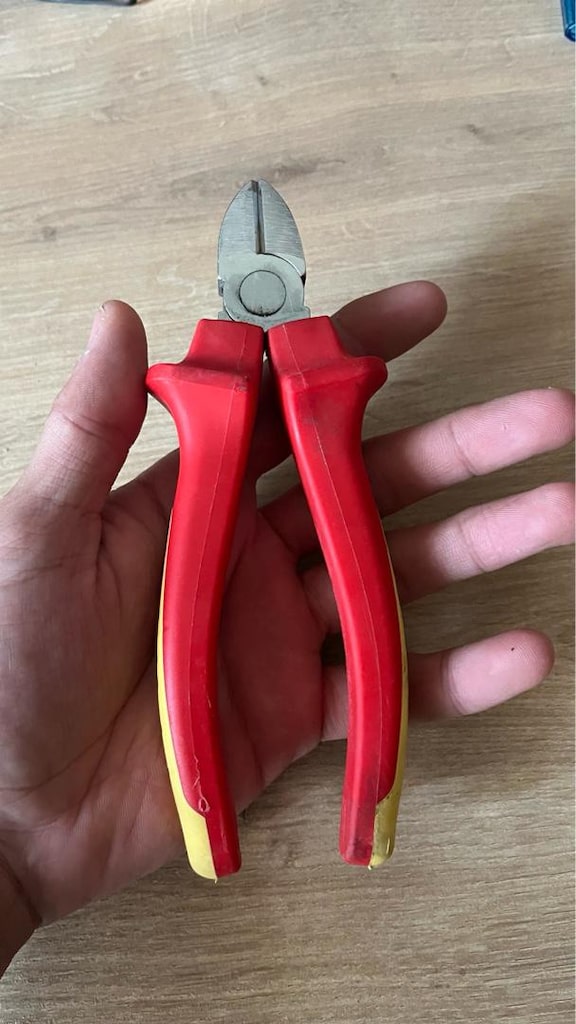 İzeltaş 1000V pense, yankeski - 5