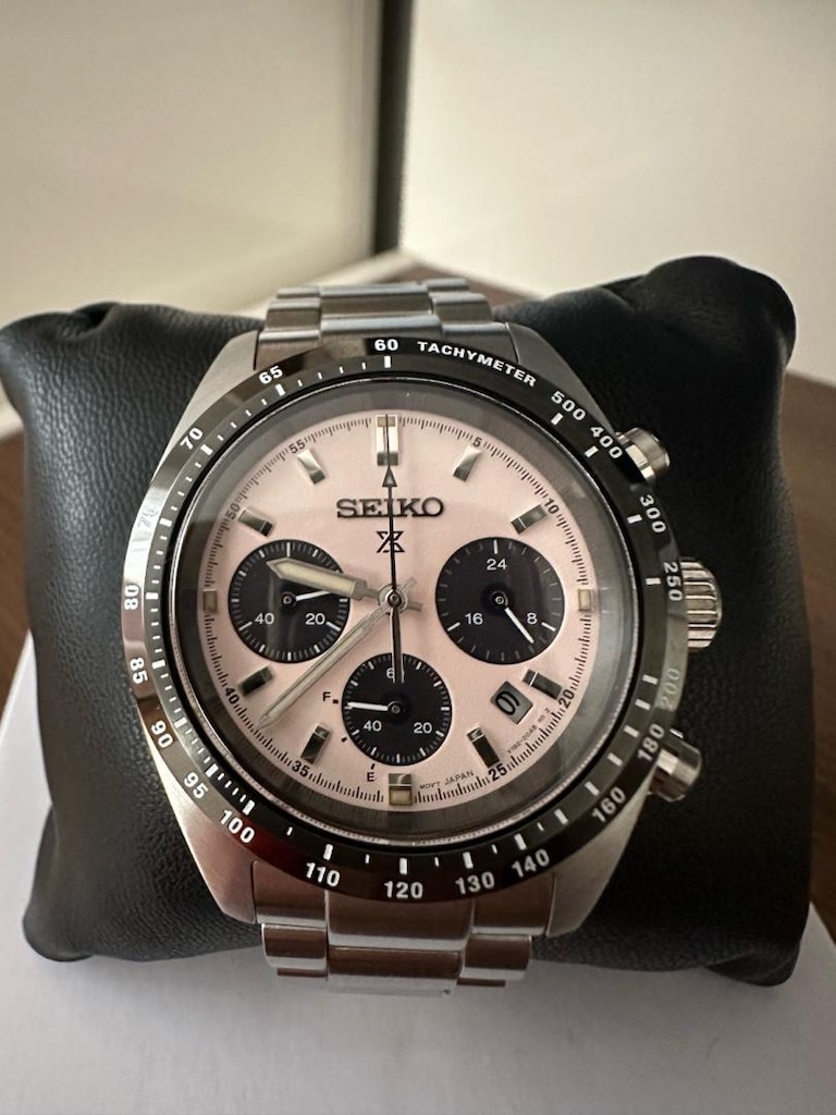 Seiko Speedtimer PROSPEX SSC963P1 - 2