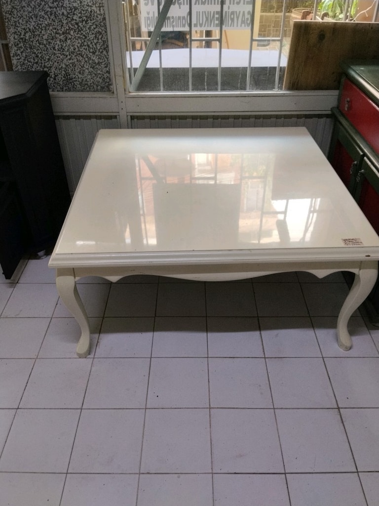 Büyük Orta Sehpa 100*100*47 - 4.000 TL Yerine 1.700 TL