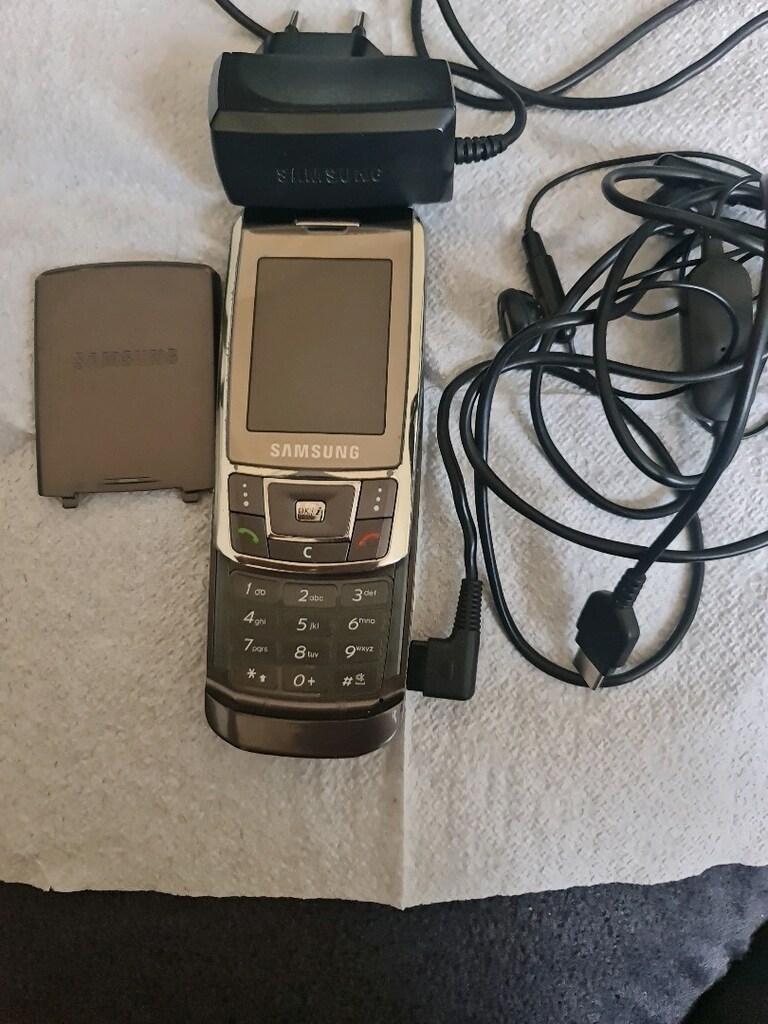 Samsung d900i - 2