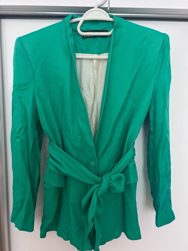 ZARA Saten Ceket (Pantolonu Mevcut)