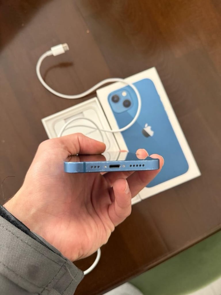 İphone 13 Kutu Fatura Kalbosuyla Mavi 74 Pil 128 GB Temiz TR - 7