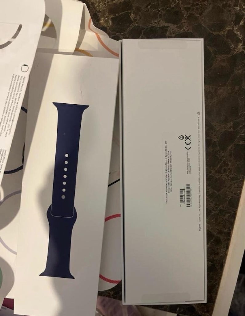 apple watch - 4