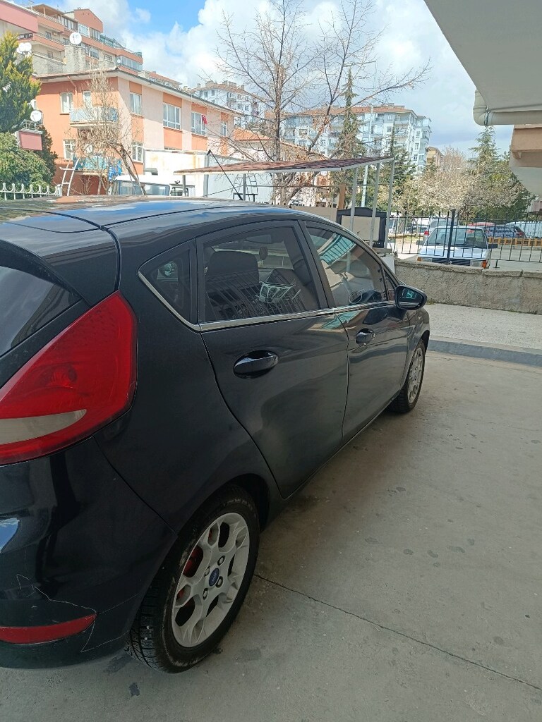 Otomatik Ford Fiesta - 17