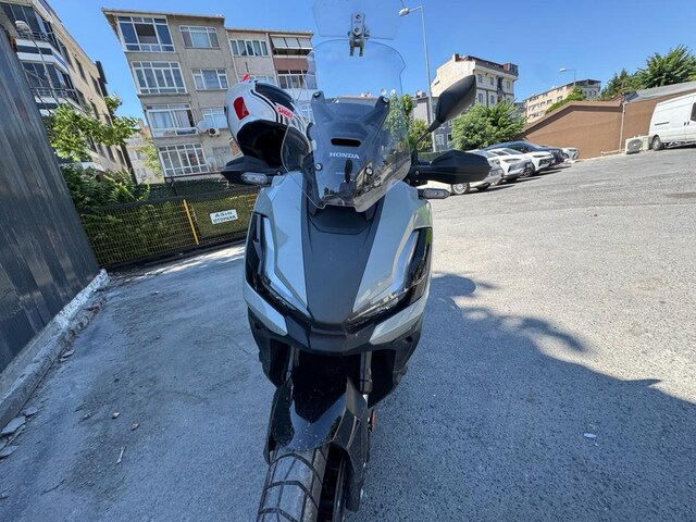 Honda ADV350 SE
