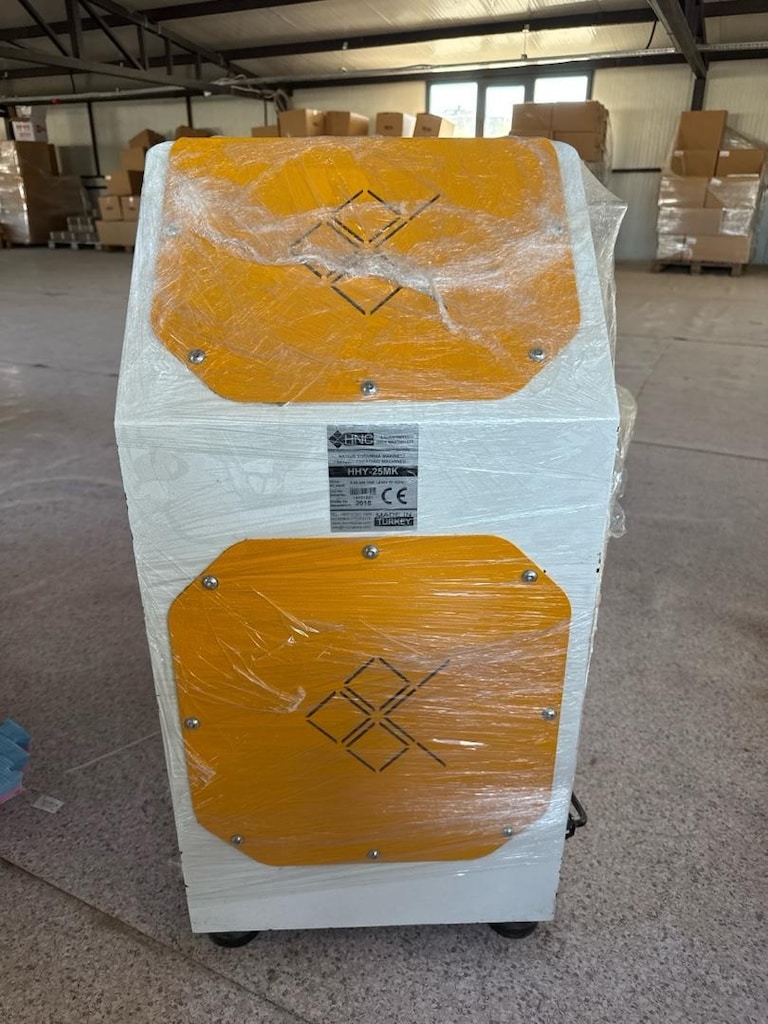 25 KG HAMUR YAĞURMA MAKİNESİ TEMİZ HATASIZ - 3