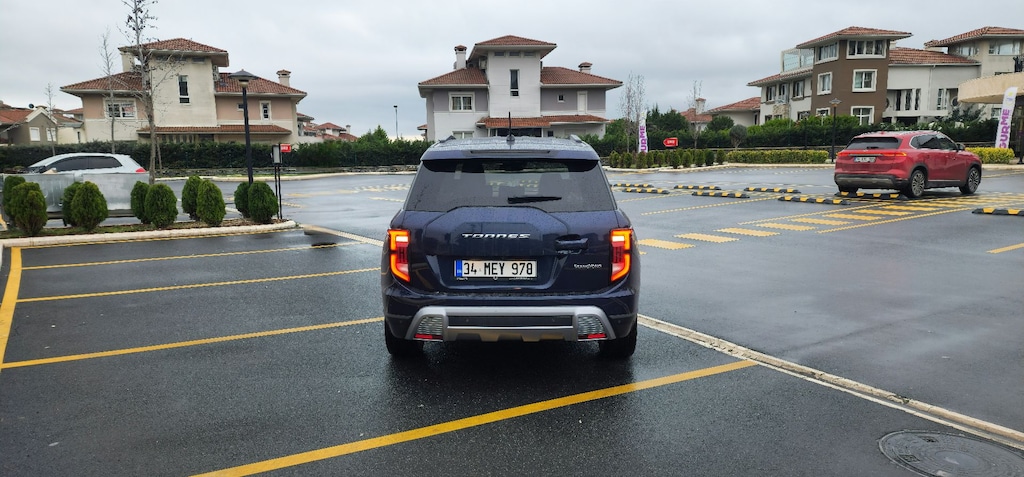 | 2024 ÇIKIŞLI | BAYANDAN TEMIZ | SSANGYONG TORRES 4X4 | - 3