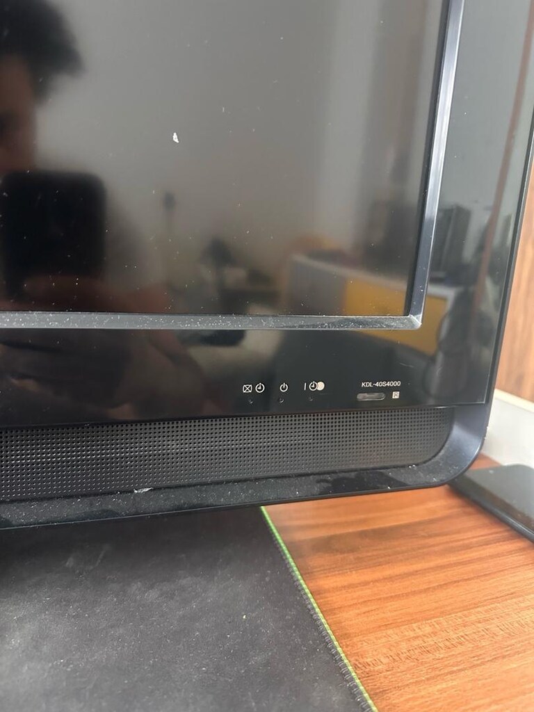 Sony KDL 40S4000 Tv - 5