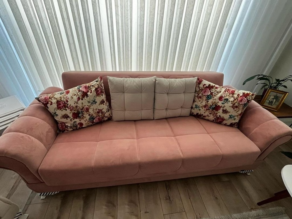 Acil satılık kilim marka oturma grubu, yemek odası ve 6 m2 bambu halı - 2