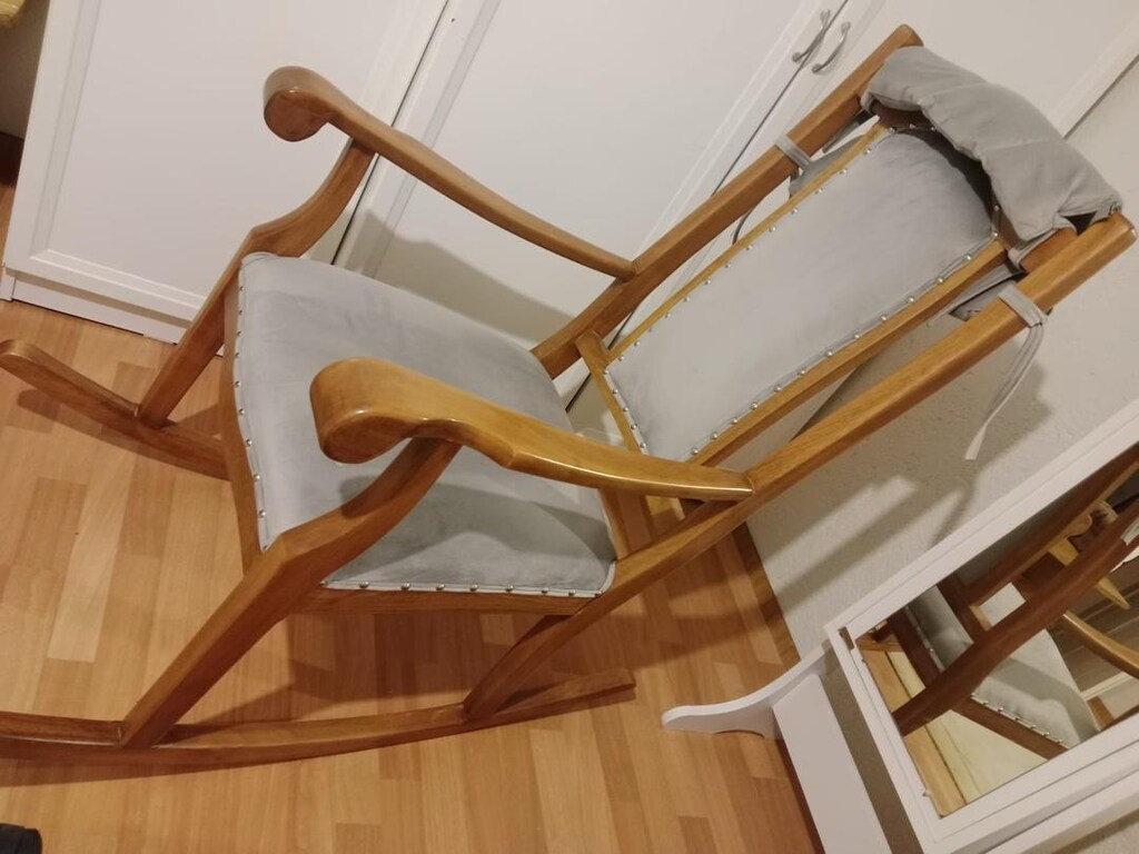 Ahşap sallanan sandalye - 2