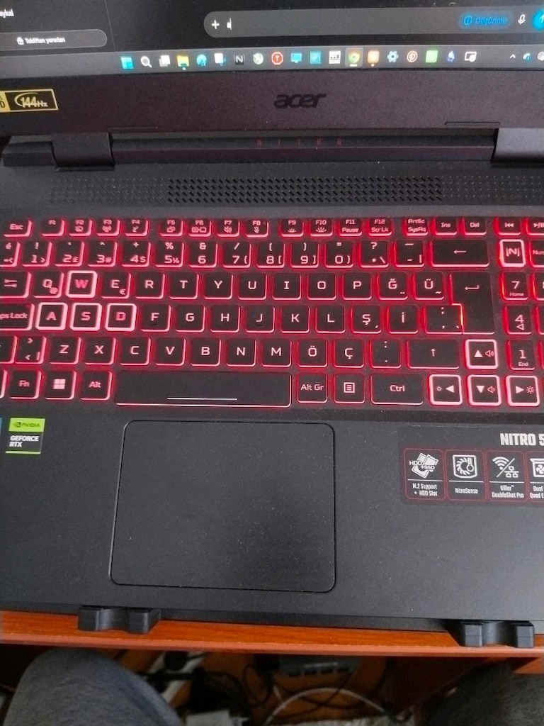 ACER NİTRO 5 RTX 4050 İ5 12450H 16 GB RAM 1 TB +ZALMAN NS2000 - 3