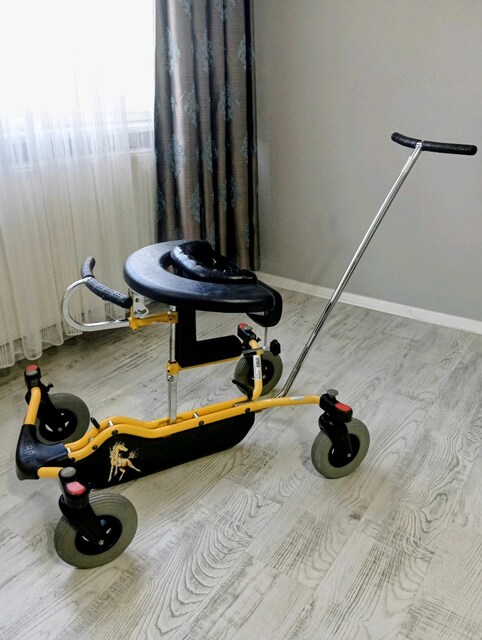 BRONCO WALKER 1 NUMARA ENGELLİ YÜRÜTEÇi