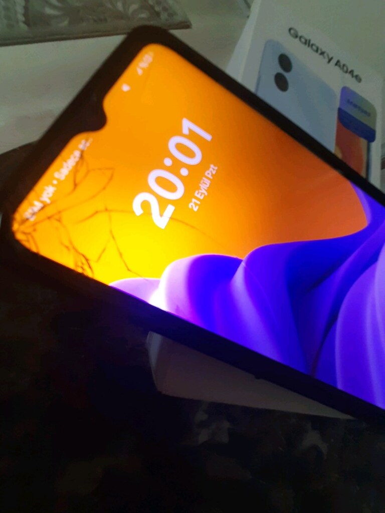 samsung a04e - 2