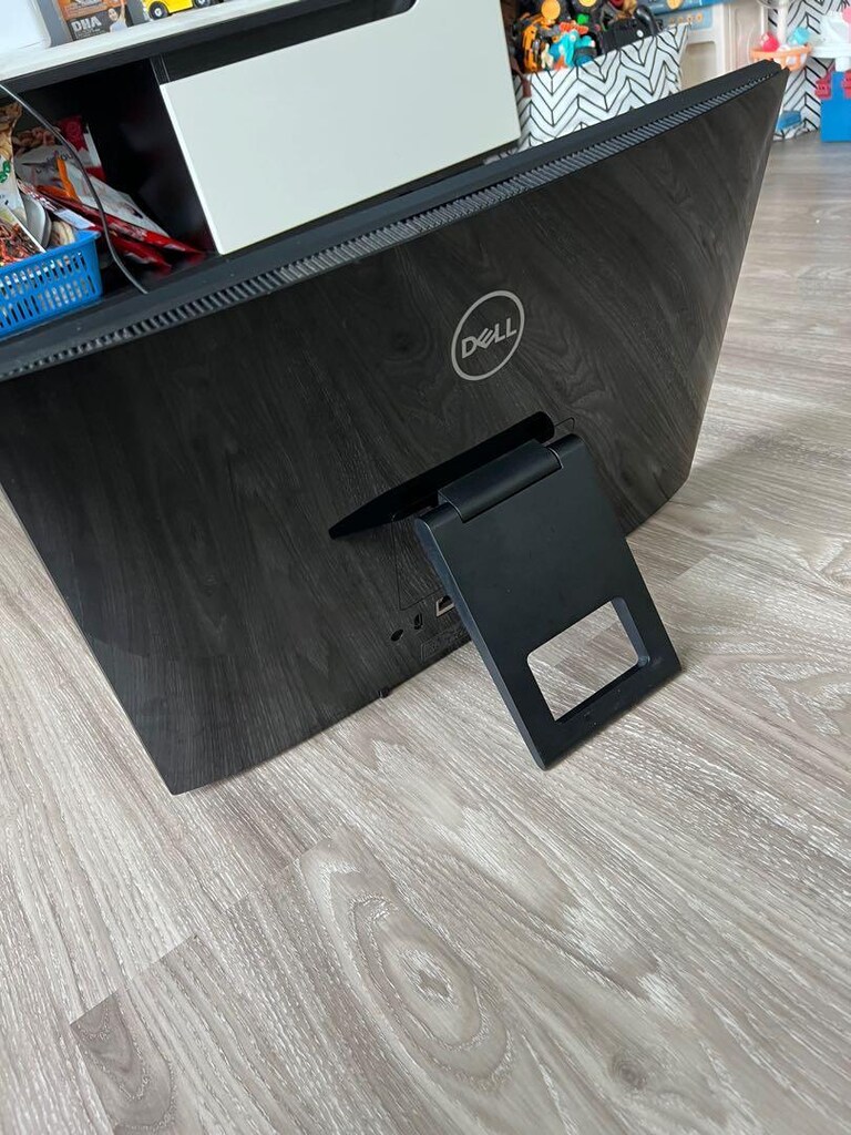 DELL 22 3277 ALL IN ONE PC -çift ekran kartlı i3 7ci nesil işlemcili - 3