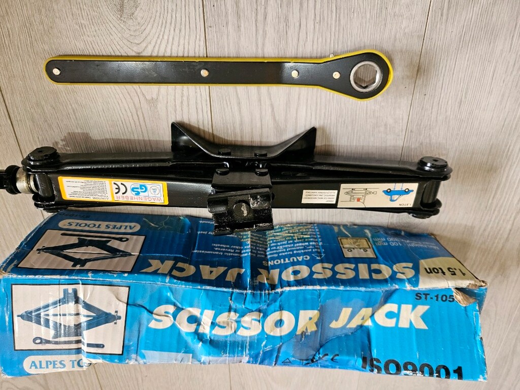 SCISSOR JACK ARABA KRİKOSU (SIFIR)(MANTIKLI TEKLİFLERE AÇIK) - 2