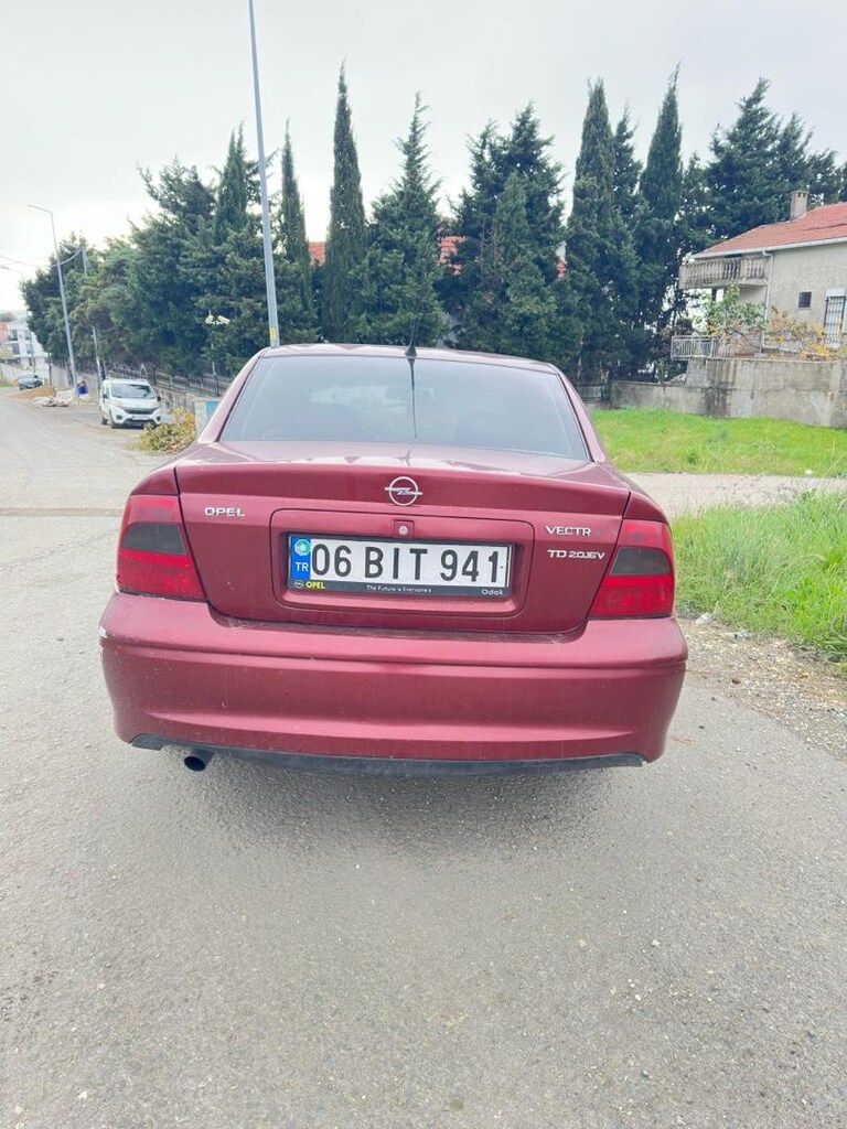 OPEL VECTRA 2.0 DTİ - 4