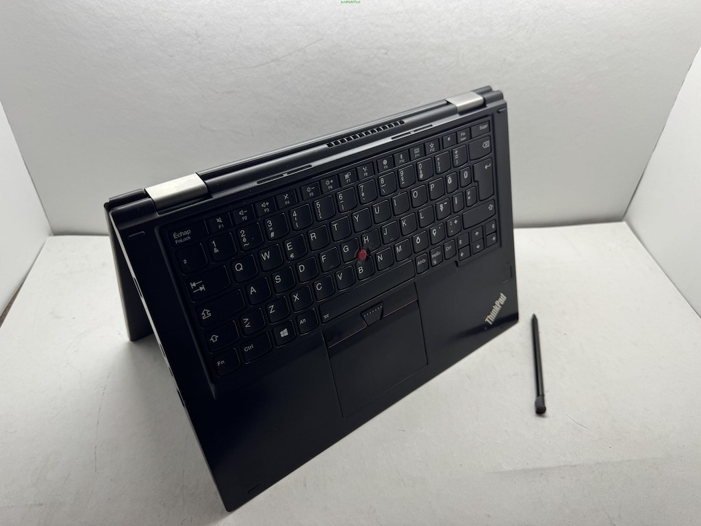 THİNKPAD YOGA 370 - İ5 7. NESİL 8 GB RAM 256 M2SSD DOKUNMATİK - 2
