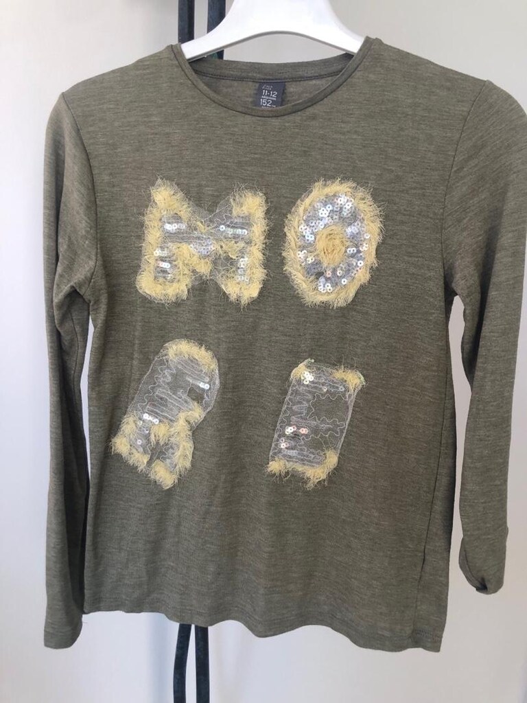 Zara Kids 11-12 yaş kız çocuk tişört. diger ilanlara da bakınız