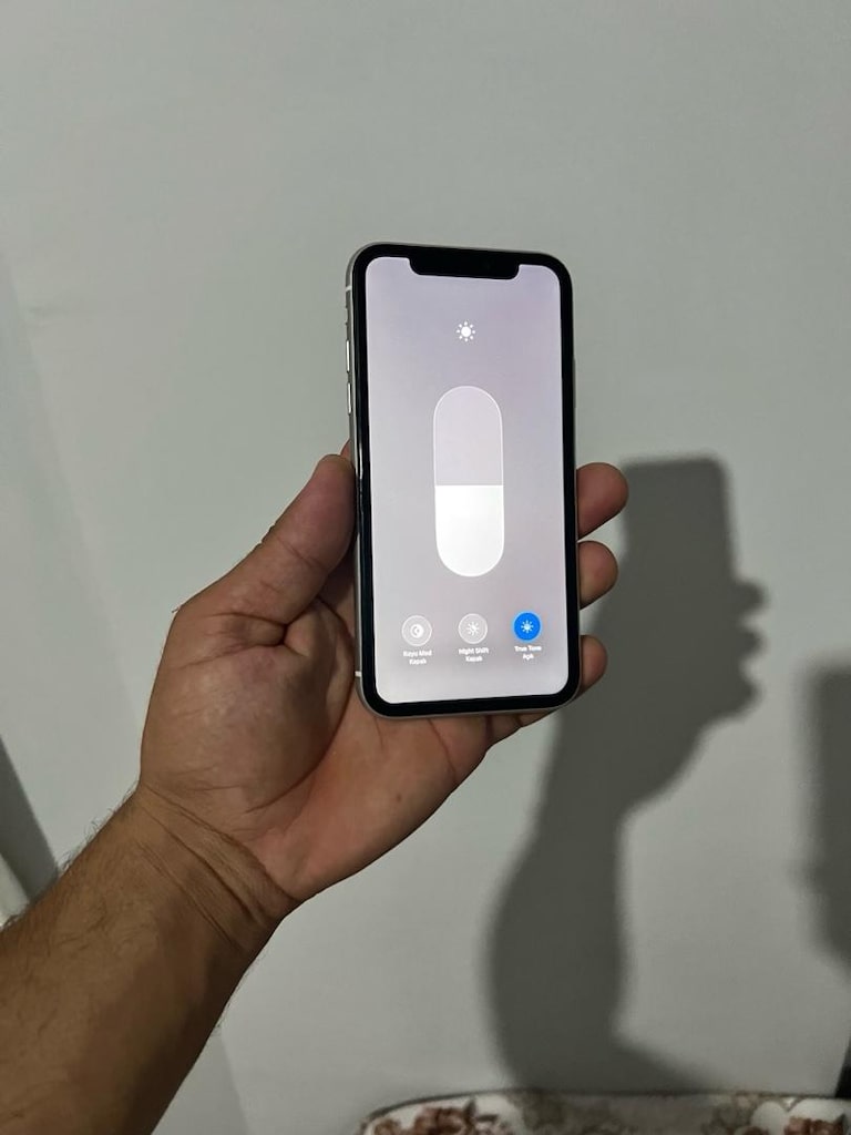 iPhone 11 Türkiye cihazı 64 gb faceid trutone aktif ekran Deyisen - 3