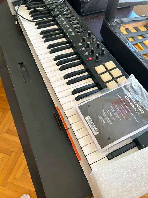 m audio oxygen 61