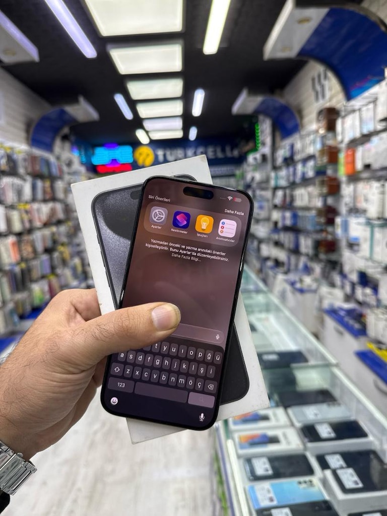 İPHONE 15 PRO MAX 256 GB - 3