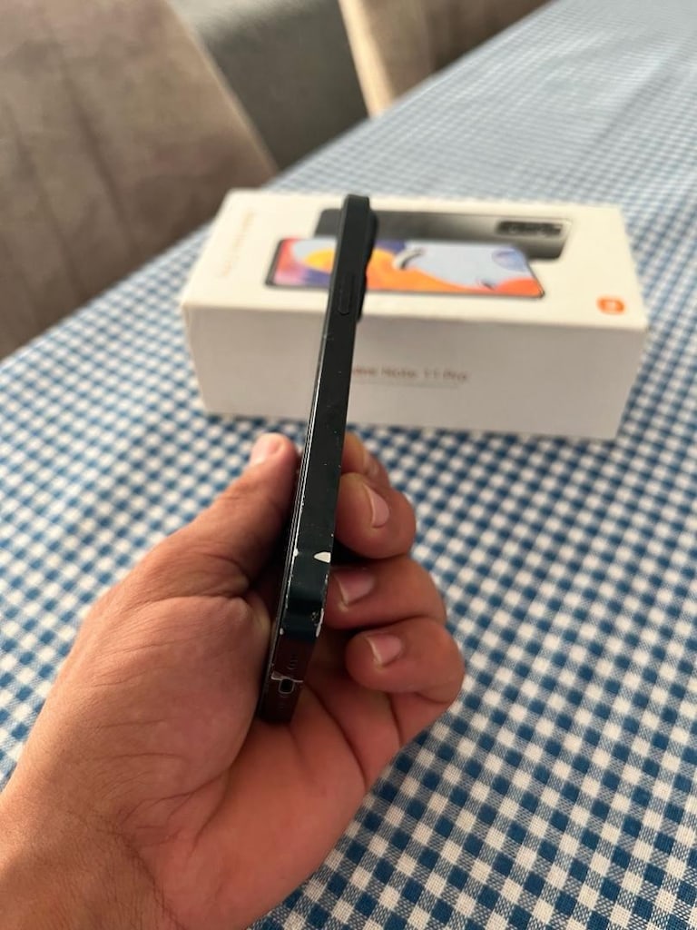 iPhone 14 çift fiziki hat 60 gün süresi var 128 gb ekran Deyisen f - 4