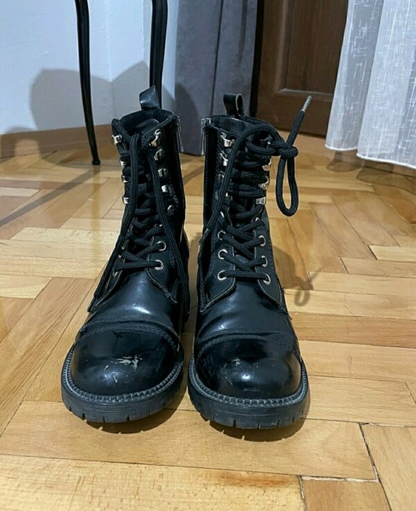 tergan marka parlak siyah bot