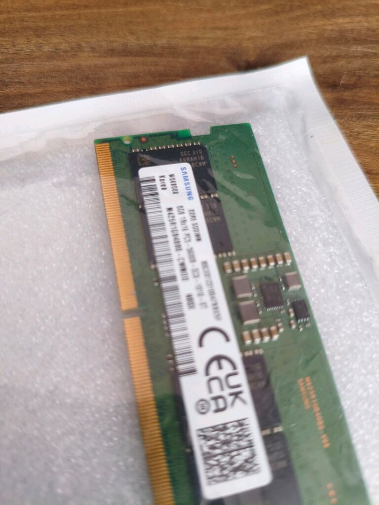 Samsung 8 GB DDR5 5600 MHz CL46, 1.1V Notebook RAM bellek - 6
