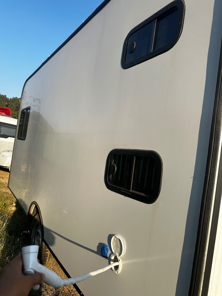 01 belgeli çekme karavan webastolu mega - 2